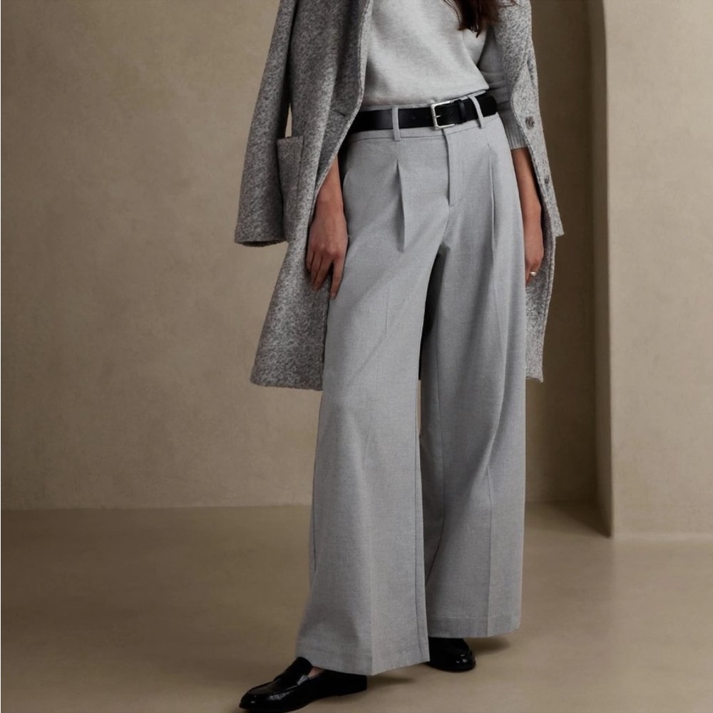 Banana Republic Gray LouLou Wide-Leg Flannel Pant - Size 10